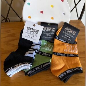 PINK Victoria’s Secret Socks (3pr.)